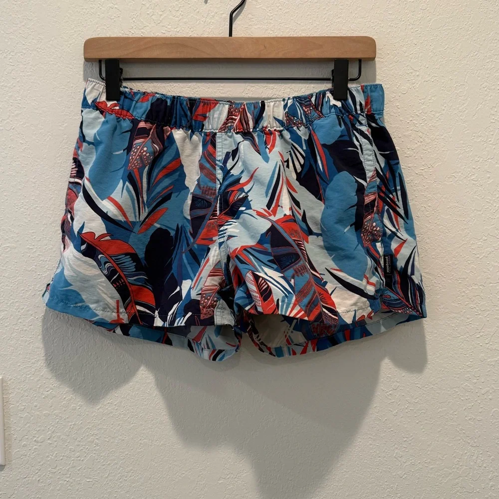 PATAGONIA Barely Baggies Shorts 2 1/2” Wild Paradise Catalyst Blue Medium‎ - Picture 2 of 7